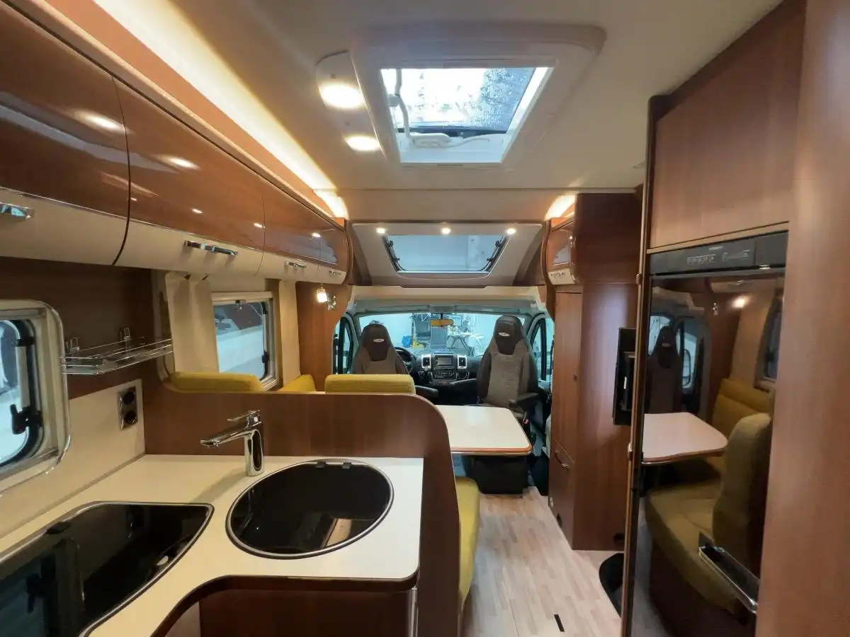 LMC Cruiser Comfortline  T 732 G  - Ansicht 9